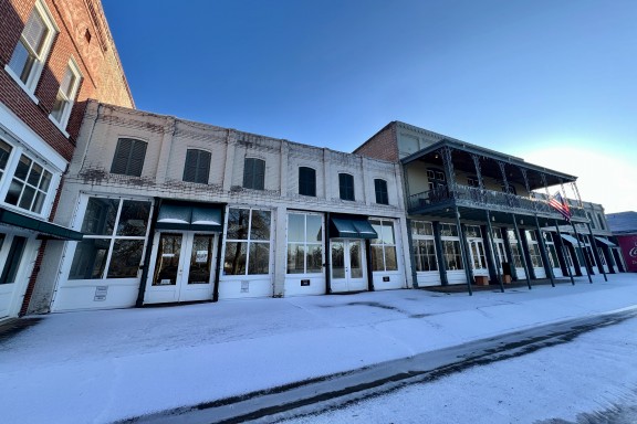 image for ‘Greenwood Strong’ is real article